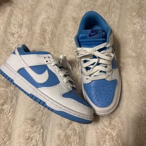 Blue Nike Dunk Low UNC